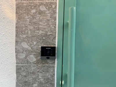 Azdoor VN Bàn Giao Bộ Khóa Thông Minh Siker Cho Cửa Cổng Lùa Tại Phú Nhuận, TP.HCM