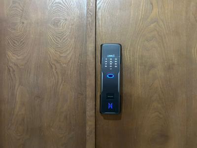 Khóa Thông Minh Siker Cho Cửa Gỗ – Giải Pháp An Toàn &amp; Tiện Nghi Cho Ngôi Nhà Hiện Đại