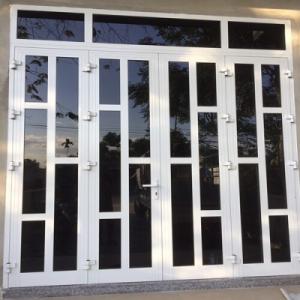 CỬA XINGFA NHẬP KHẨU 4 CÁNH CHIA Ô MÀU TRẮNG