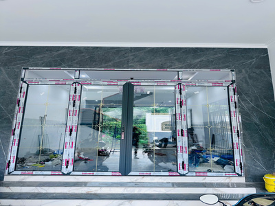 KHÓA THÔNG MINH NHẬN DIỆN KHUÔN MẶT CHO CỬA NHÔM XINGFA 4 CÁNH