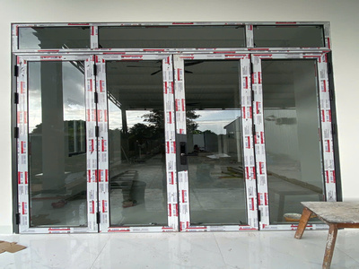 Khóa Thông Minh Siker Cho Cửa Nhôm Xingfa NamSung – Giải Pháp An Toàn & Hiện Đại