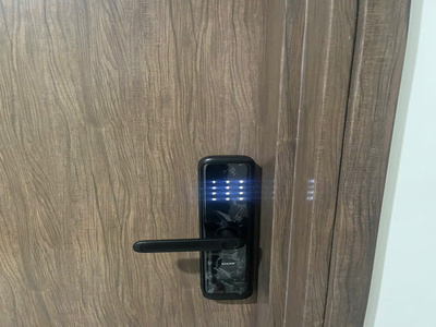 Khóa vân tay Siker chuyên cho căn hộ dịch vụ cao cấp